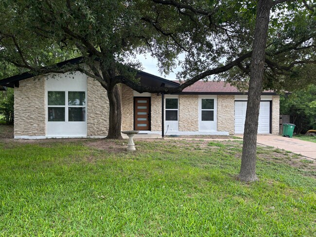Building Photo - 6805 Miranda Dr Rental