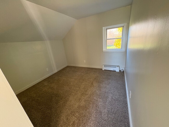 Photo - 246 Schwartz Rd Unidad Upper