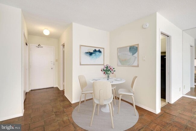 Photo - 5500 Friendship Blvd Unit 2102N