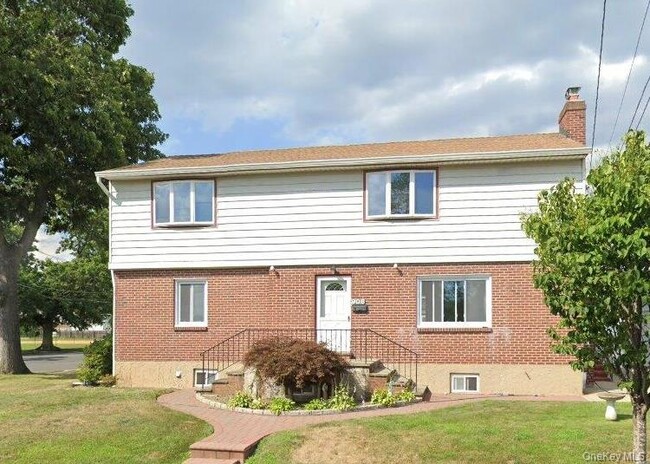 Building Photo - 906 Polk Ave Unit 2