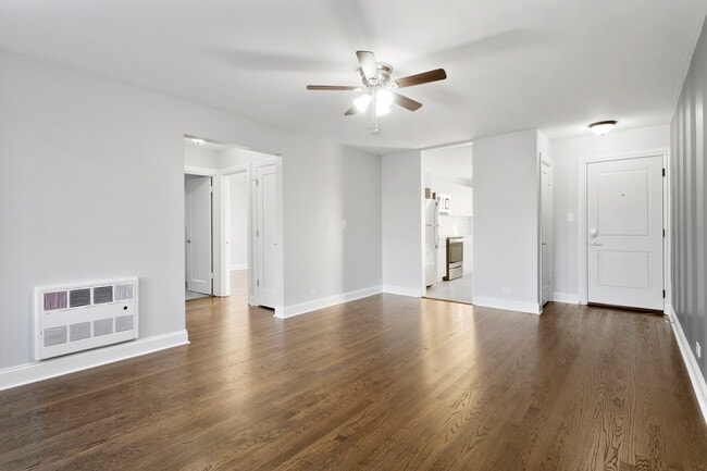 Photo - 7634 N Eastlake Terrace Unit 3S