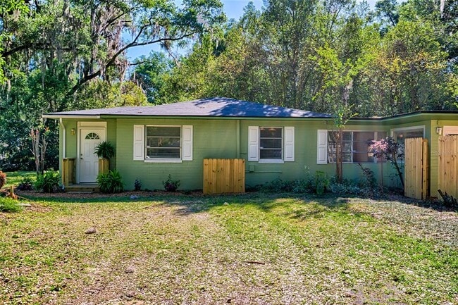 Photo - 725 NW 33rd Ave