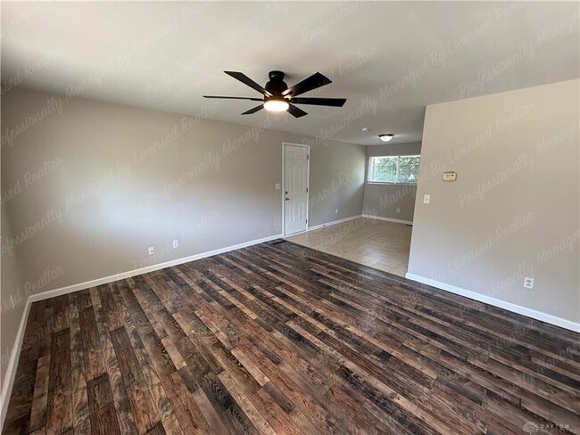 Photo - 5678 Tomberg St