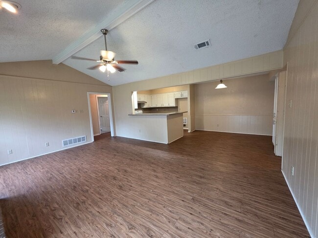 Photo - 4724 Berridge Ln