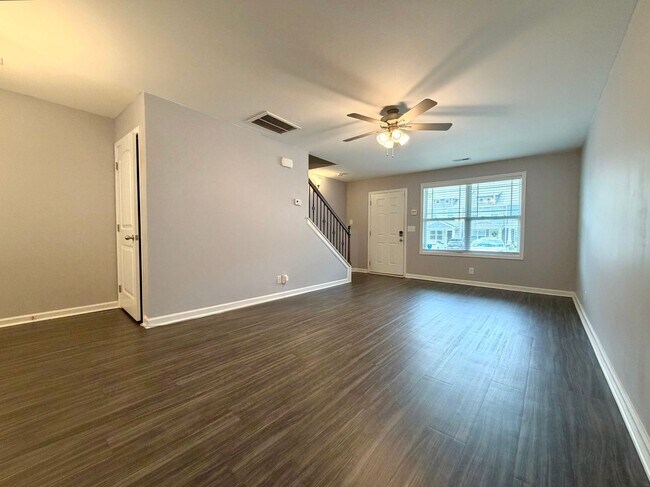 Photo - 244 Woodland Valley Ln