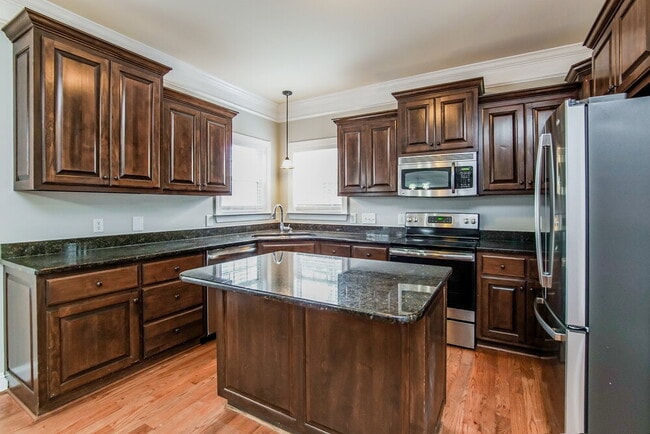 Photo - 91 Portsmouth Island Dr