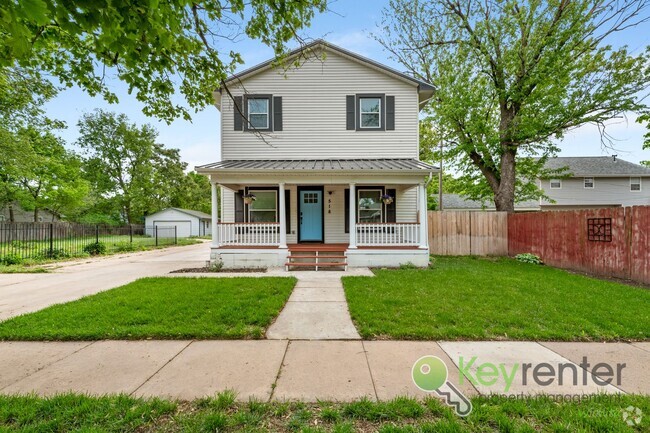 Building Photo - Delano District | Renovated 3 Bedroom 3 Ba... Rental