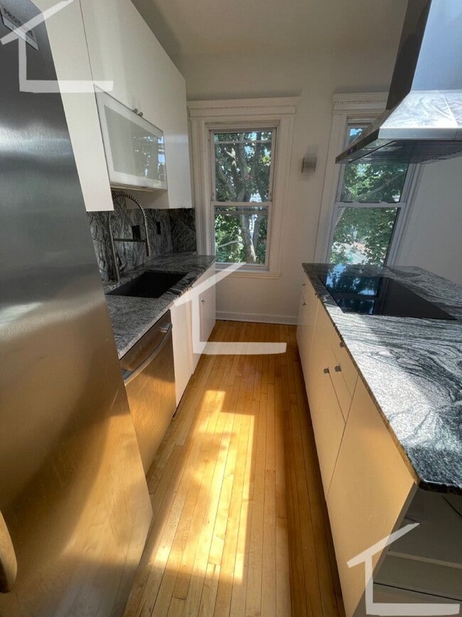 Photo - HOT CAMBRIDGE LISTING!!!!!