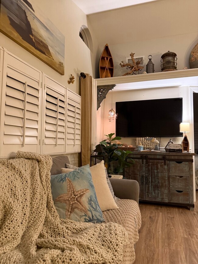 Photo - 111 W Swordfish Way