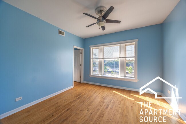 Photo - 4058 W Congress Pkwy Unit 2S