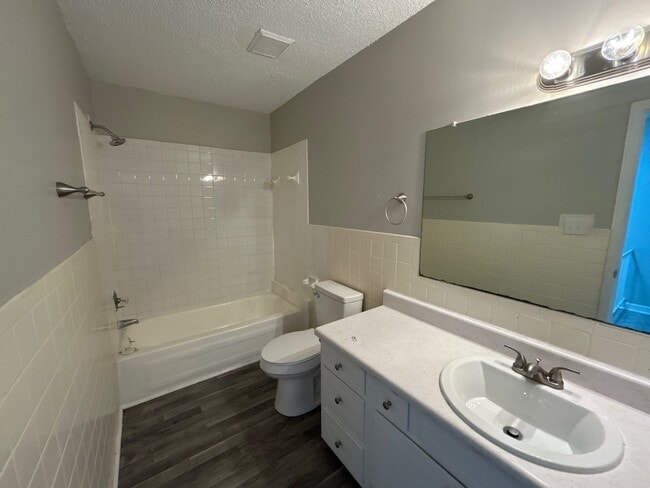 Photo - 45 Woodmont Dr