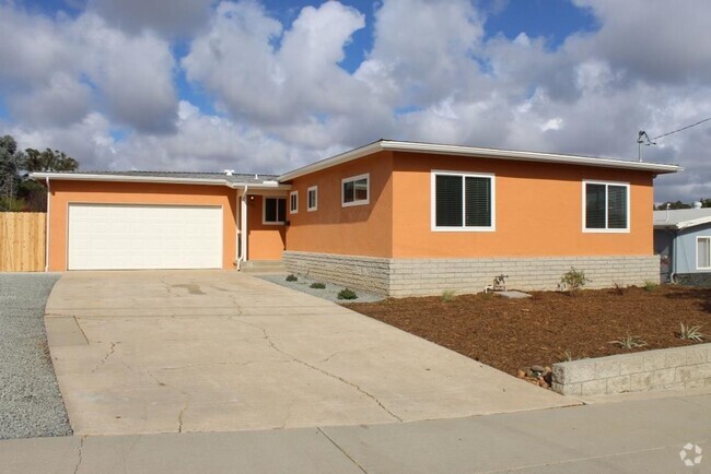 Building Photo - 3Bed/2Bath -Serra Mesa ~ Gowdy Ave. Rental