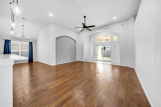 Photo - 13806 Windsor Garden Ln