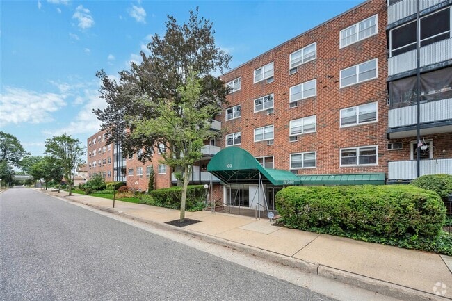 Building Photo - 100 Lincoln Ave Unit 16A Rental