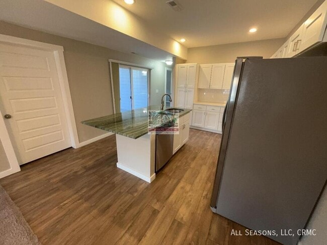 Photo - 1125 Market St