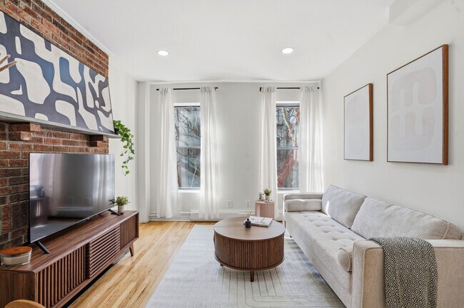 Photo - 1569 Lexington Ave Unit SI ID1473157P