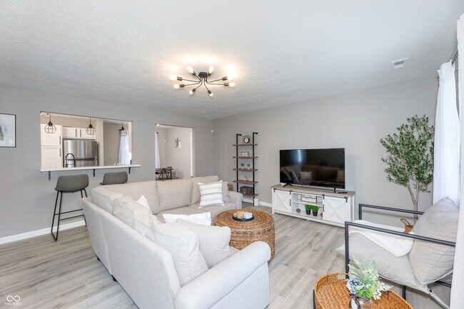 Photo - 8126 Xenia Dr