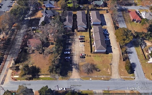 Photo - St Elmo Apartment Homes