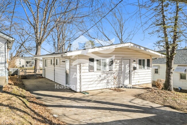 Photo - 10819 Kingbee Pl