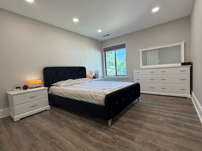 Photo - 2841 Windsor Dr Unit 202