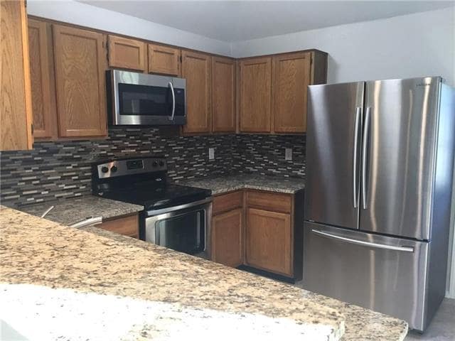 Building Photo - 2601 Shady Turf Ct