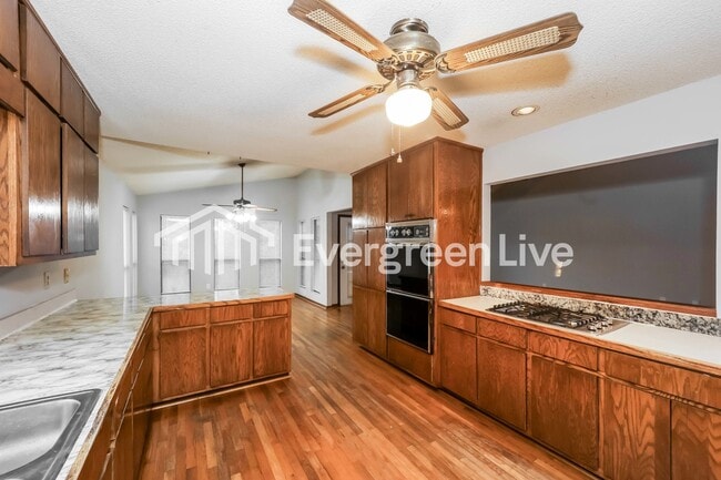 Photo - 2624 New Haven Dr