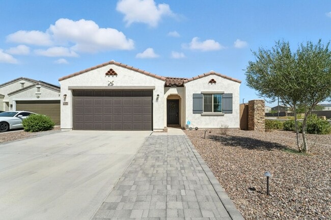 Stunning new build in Glendale, AZ! - Stunning new build in Glendale, AZ! Casa