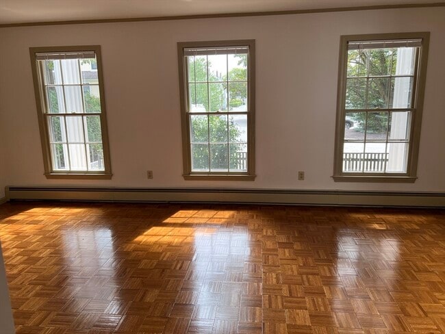 Photo - 24 Morse Ct Unit B