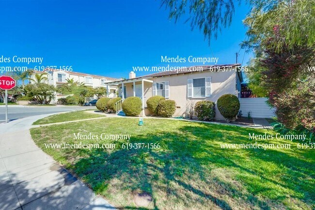 Photo - 3044 Hugo St