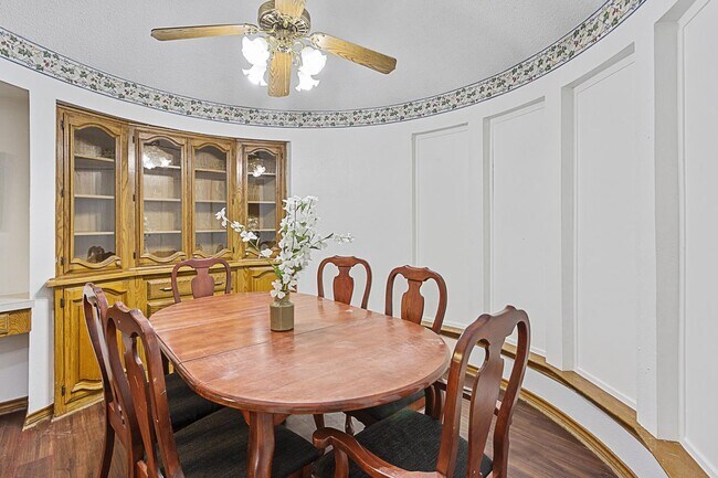 Photo - 1424 Grand Teton Dr