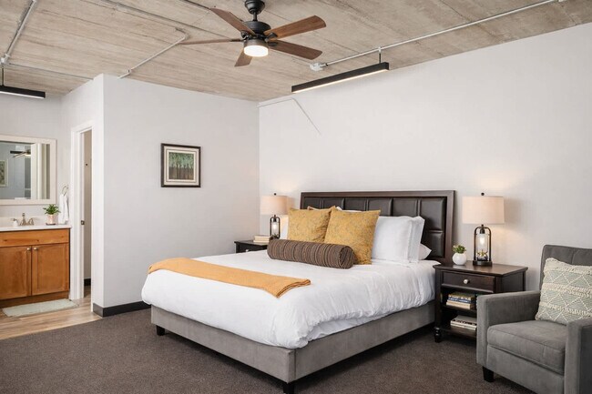 Photo - 219 S Badger Ave Unit SI ID1387452P