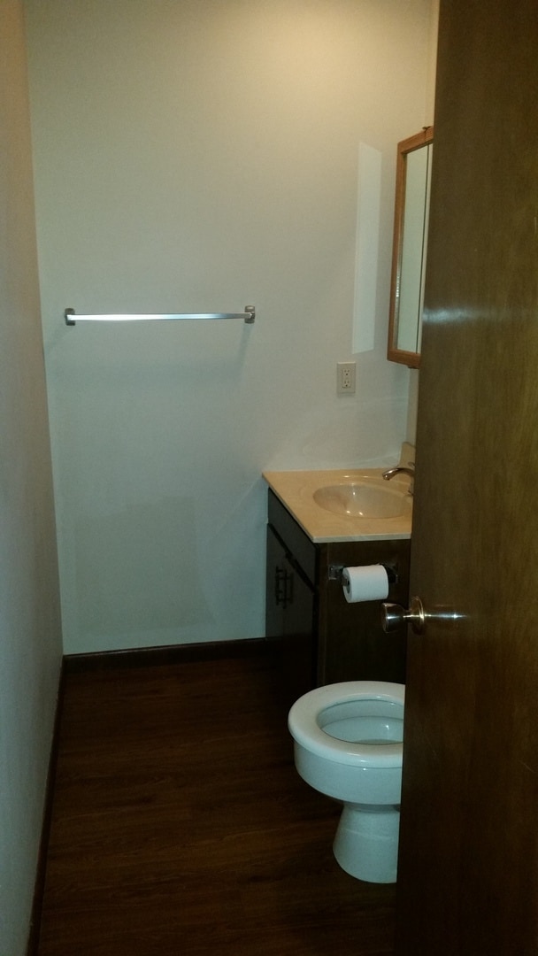 Photo - 2 Bedroom, 1.5 Bath Townhouse in Clinton, IA