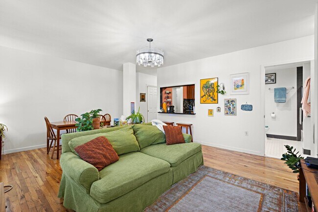 Photo - 44 Sherman Ave Unit 2D