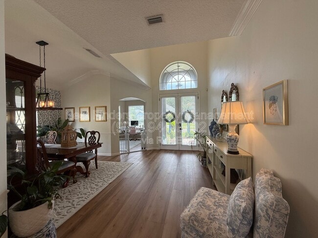 Photo - 3371 Ivybridge Ct