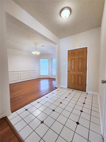Photo - 200 Eastridge Ct