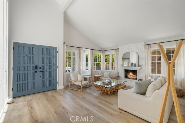 Photo - 405 Calle Macho Casa