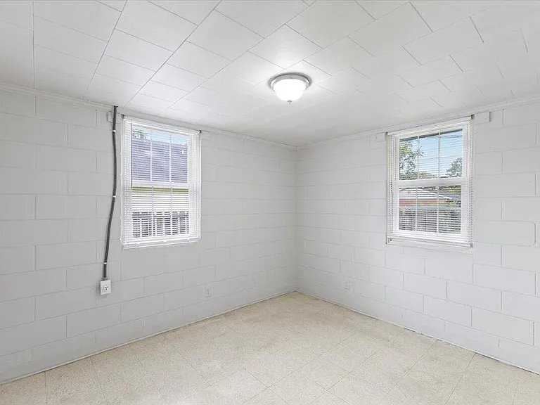 Photo - 1209 Evergreen Rd Unidad Apt 1209 Left side