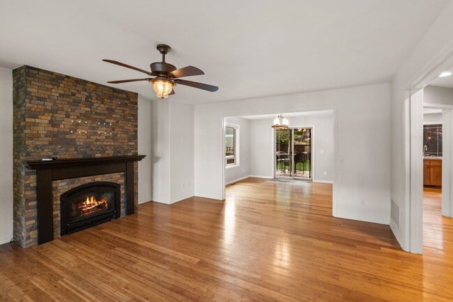 Photo - Spacious 3-Bedroom Home in Sought-After Valley West