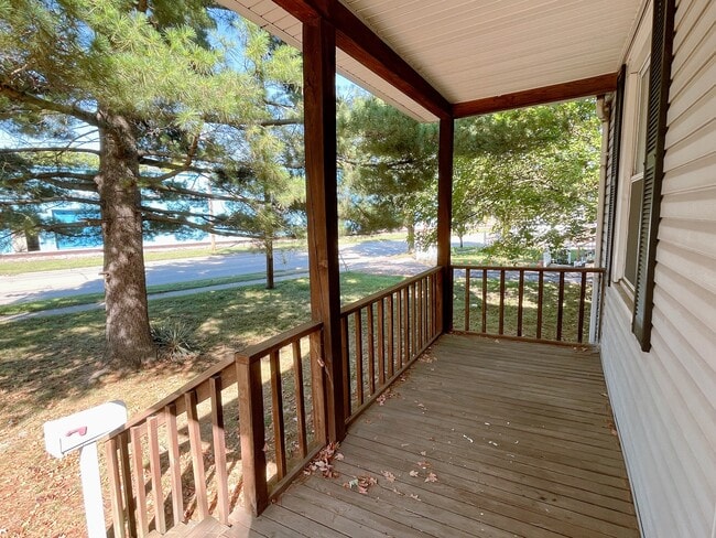 Photo - 8402 Blue Ash Rd