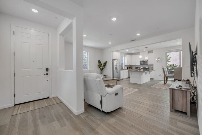 Photo - 9310 Mystic Lake Alley