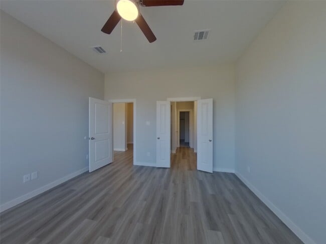 Photo - 2331 Cohorn Trl