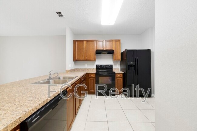 Photo - 443 Arbor Lakes Dr