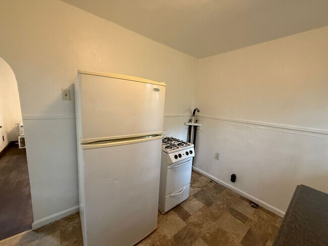 Photo - 1424 S Meeker Ave Unit 2502 E 8th St