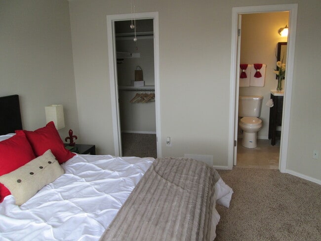 Photo - 3 bedroom house near Garden Acres Park