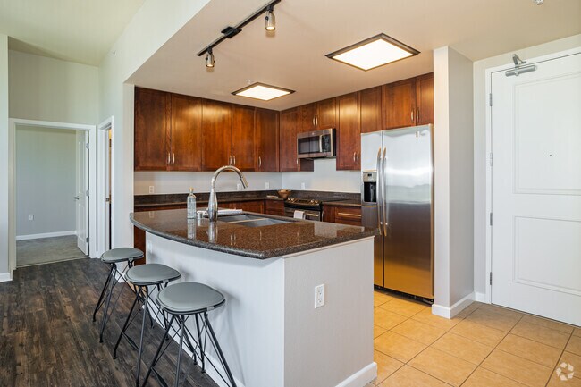 2BR, 2BA - 1,230SF - Penthouses at Capitol Park