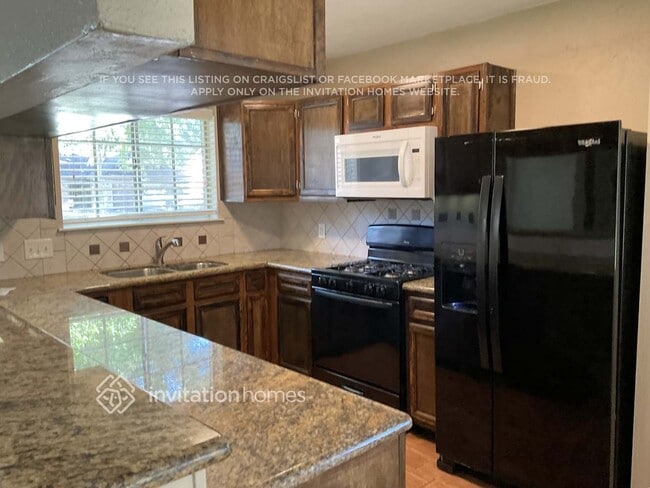 Photo - 10912 Mulberry Ct