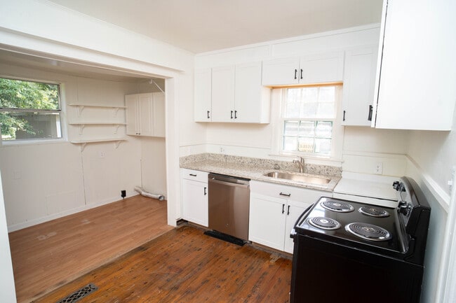 Photo - 1114 8th Ave