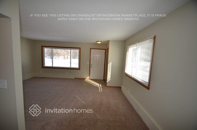 Photo - 320 Garfield Ave