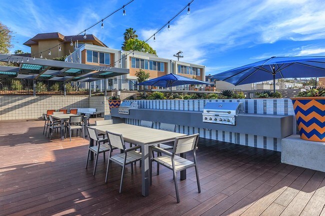 BBQ Dining Terrace