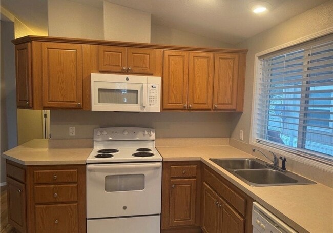 Photo - 151 Cardinal Ln